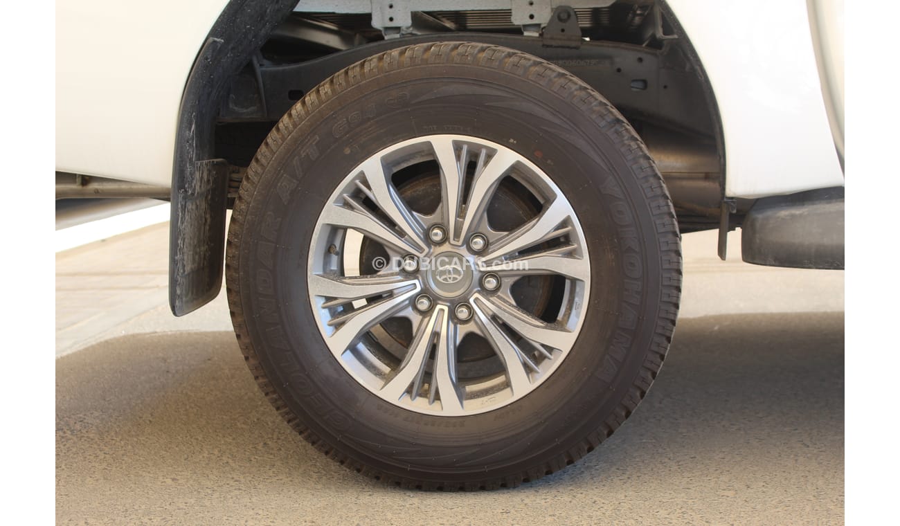 Toyota Hilux 2.4L DC 4X4 MT ,with steel bumber, full option 2019