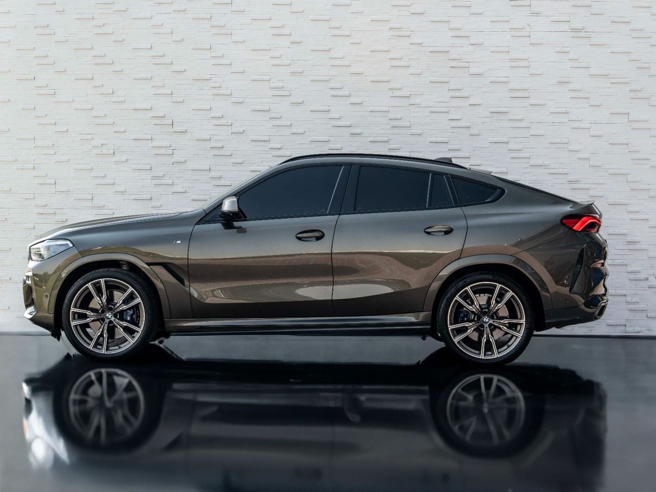 BMW X6 M 50i