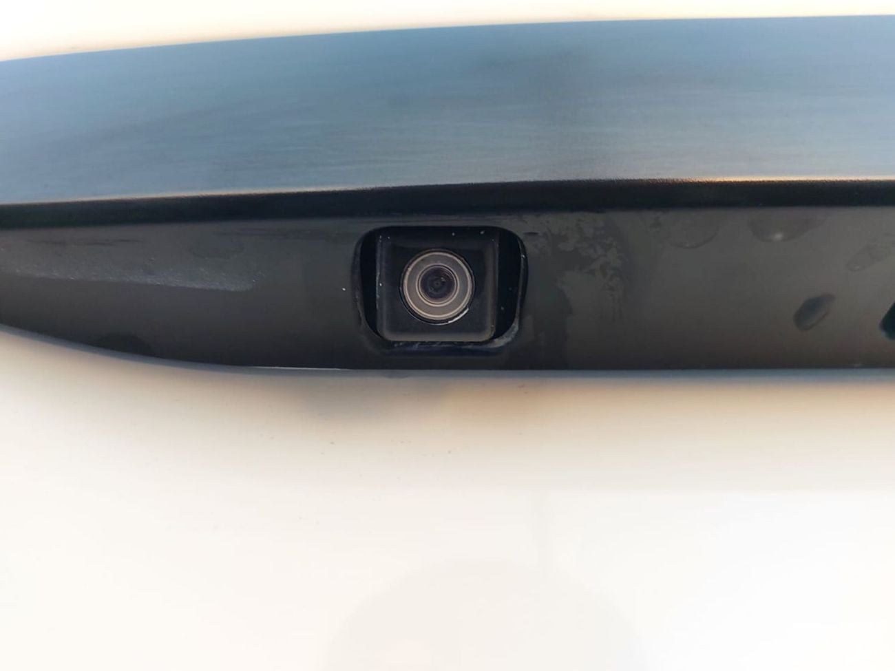 تويوتا هاياس TOYOTA HIACE COMMUTER VAN RHD 2017 MODEL 3.0 L DIESEL AUTOMATIC(PM33049)