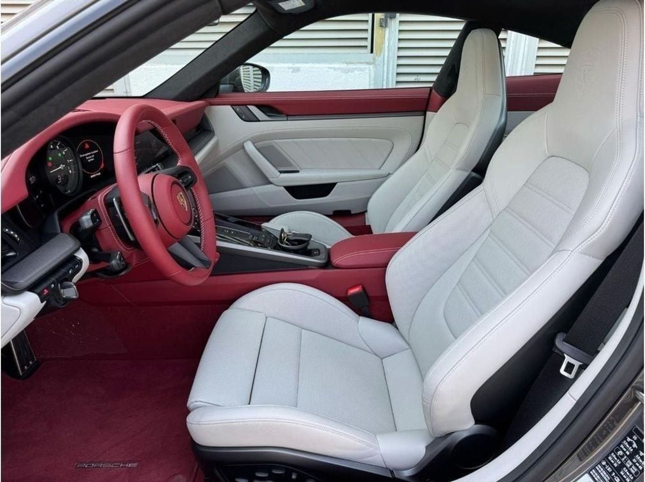 بورش 911 Carrera S 3.0L (444 HP) Coupe