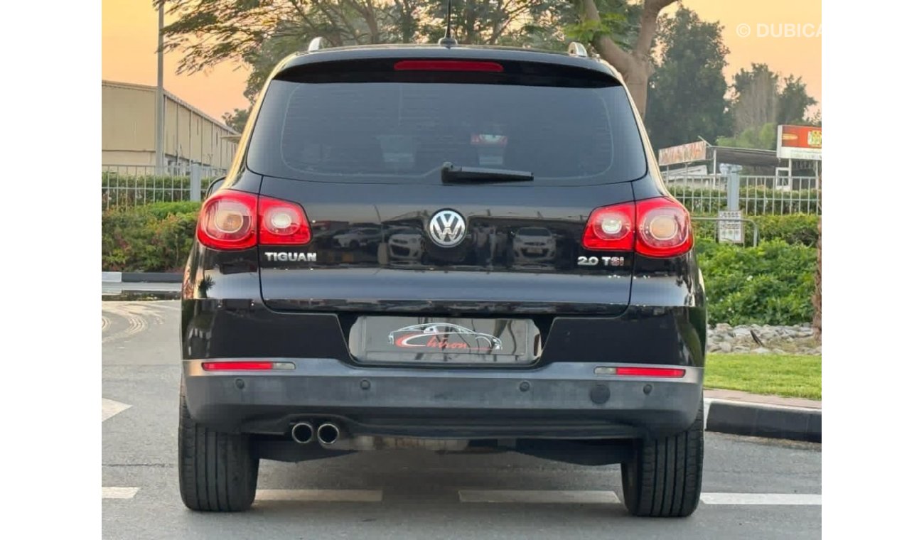 Volkswagen Tiguan VOLKSWAGEN TIGUAN 2010 GCC 2.0L FULL OPTIONS ORIGINAL PAINT IN LOW MILEAGE
