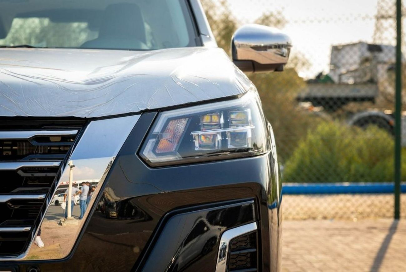 Nissan XTerra 2023 Platinum 2.5L PTR - 7AT - 4WD / Full Option / SUV 7 Seats / Premium Movie Theater Experience