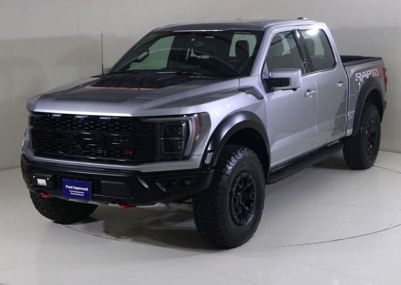 فورد F 150 RP1823 RAPTOR R CREW 5.2L V8 / AL TAYER MOTORS / AL QOUZ SHOWROOM