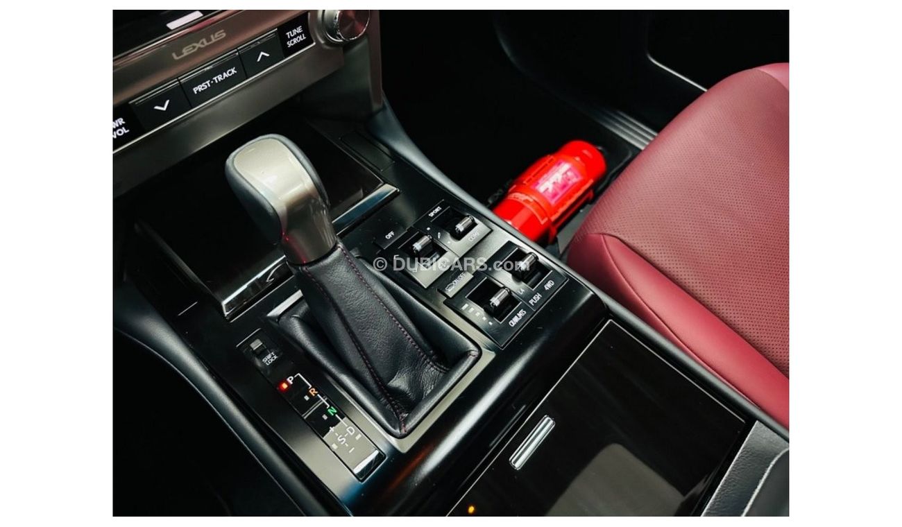 Lexus GX460 Platinum GCC .. FSH .. Original Paint .. Perfect Condition .. V8 .