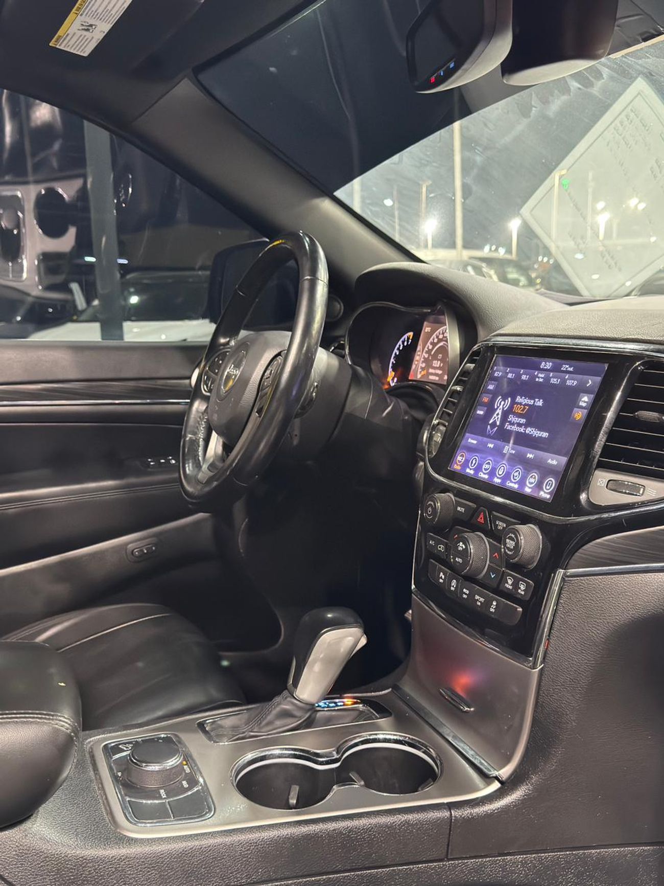 جيب جراند شيروكي Limited 3.6L