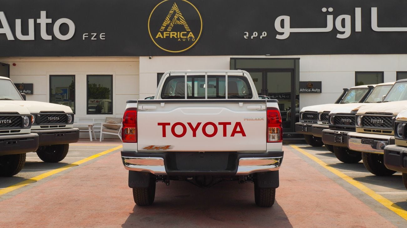 Toyota Hilux 2.7L 4WD Single Cabin M/T