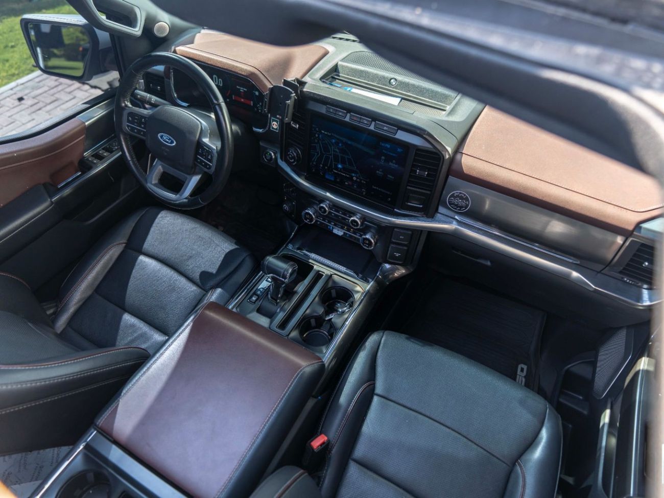 Ford F 150 LARIAT 5.0L V8