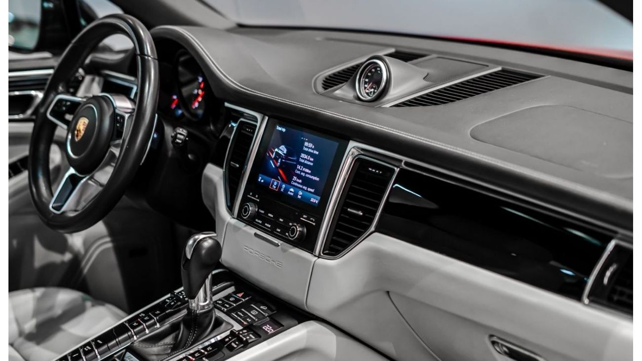 Porsche Macan 2018 Porsche Macan GTS, 2025 Porsche Warranty, Recently Serviced, Full Service History, GCC