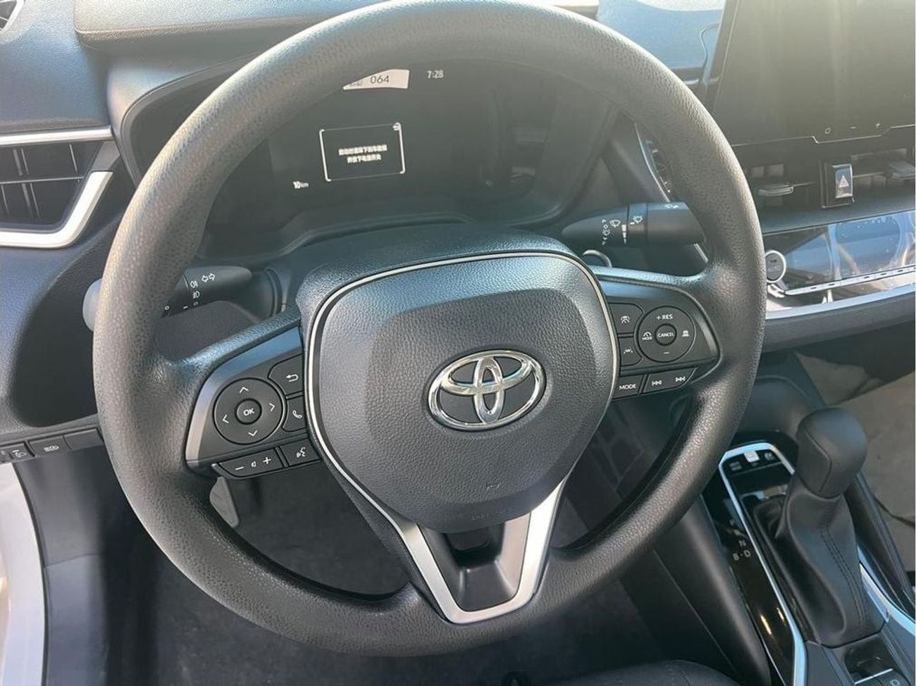 Toyota Corolla 1.8L PIONEER HYBRID