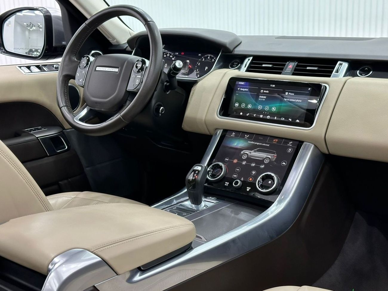 Land Rover Range Rover Sport 2019 Range Rover Sport HSE V6, Dec 2024 Range Rover Warranty, Full Options, GCC