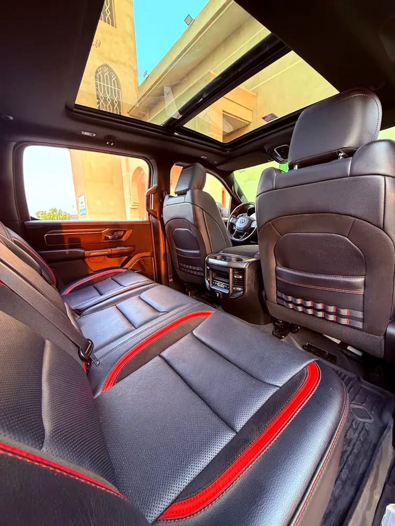 RAM 1500 V8 Lux GCC Specs in Excellent Condition