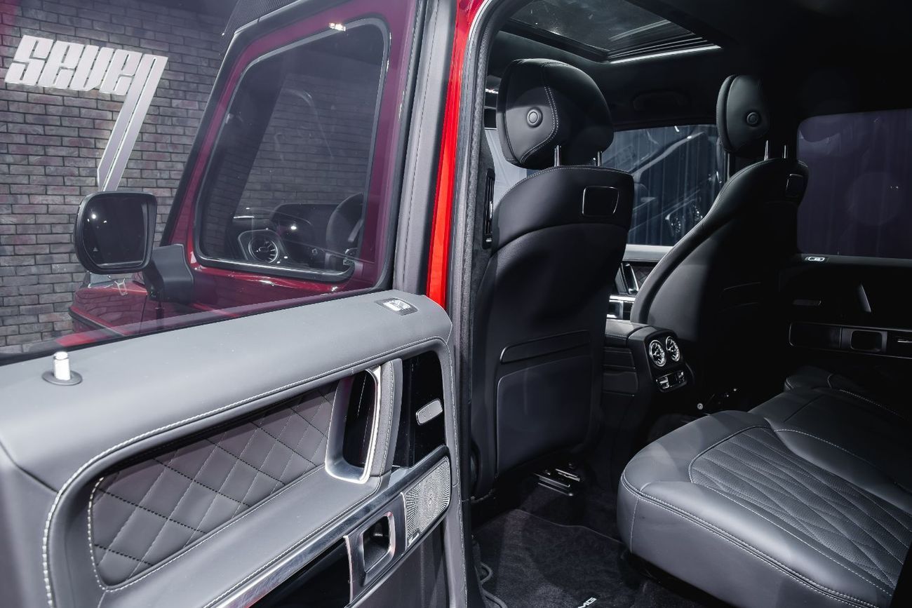 مرسيدس بنز G 63 AMG 4X4² Mercedes-Benz AMG G63 4x4² + Night II + Superior + TV