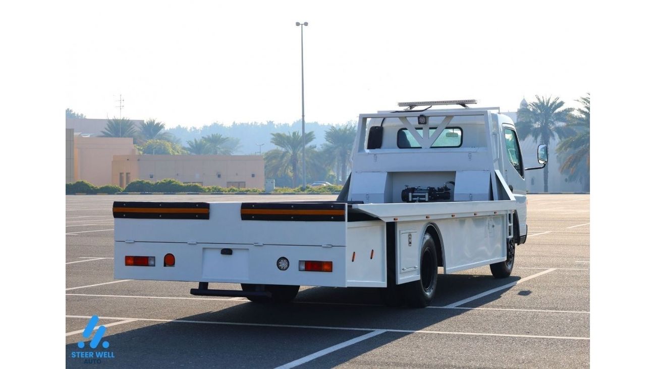 Mitsubishi Fuso Canter 2023 Fuso Tow Truck Recovery 4.2L RWD M/T Diesel - Brand New - Book Now