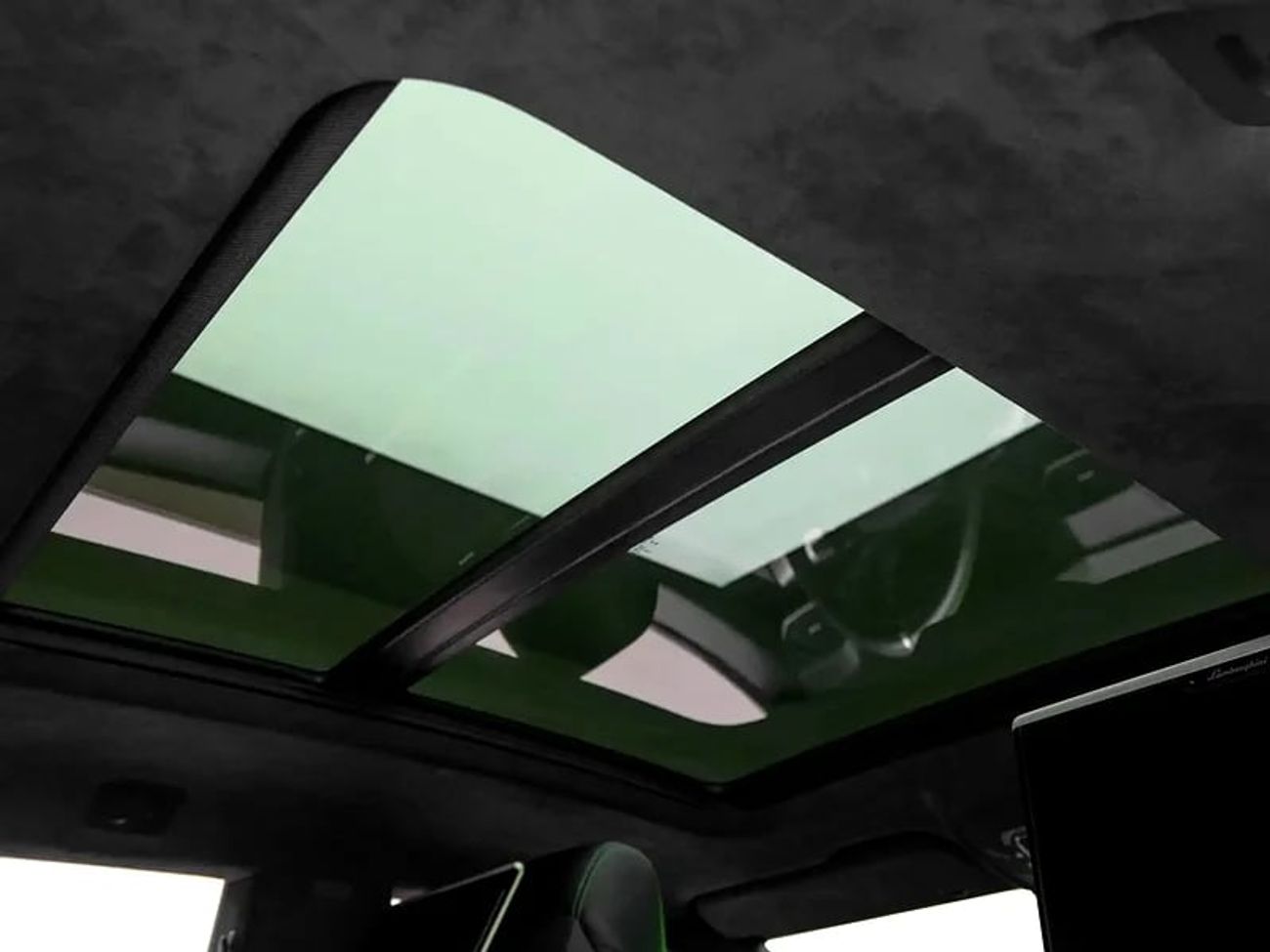 Lamborghini Urus STD 4.0T V8