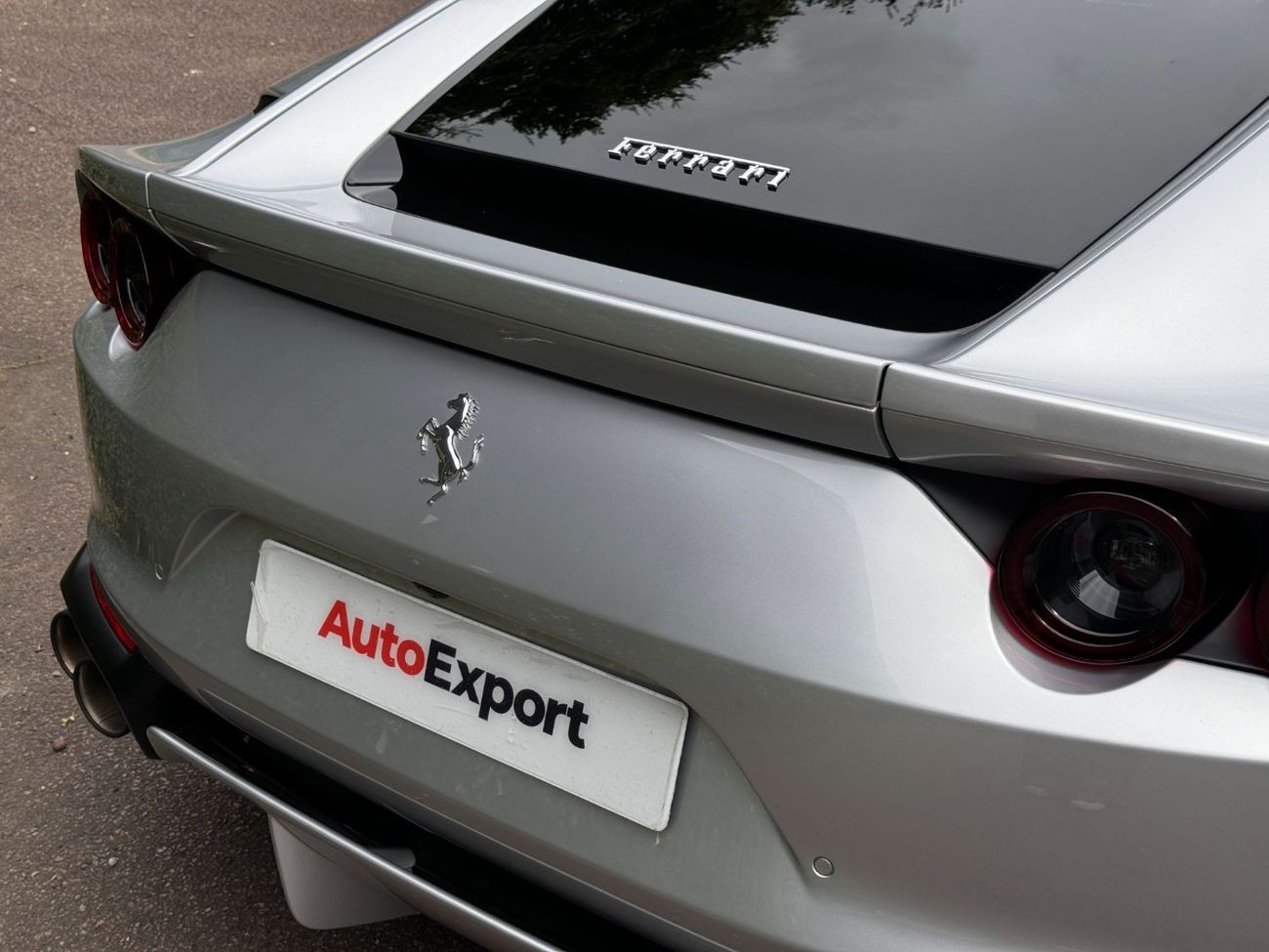 Ferrari 812 Superfast Std