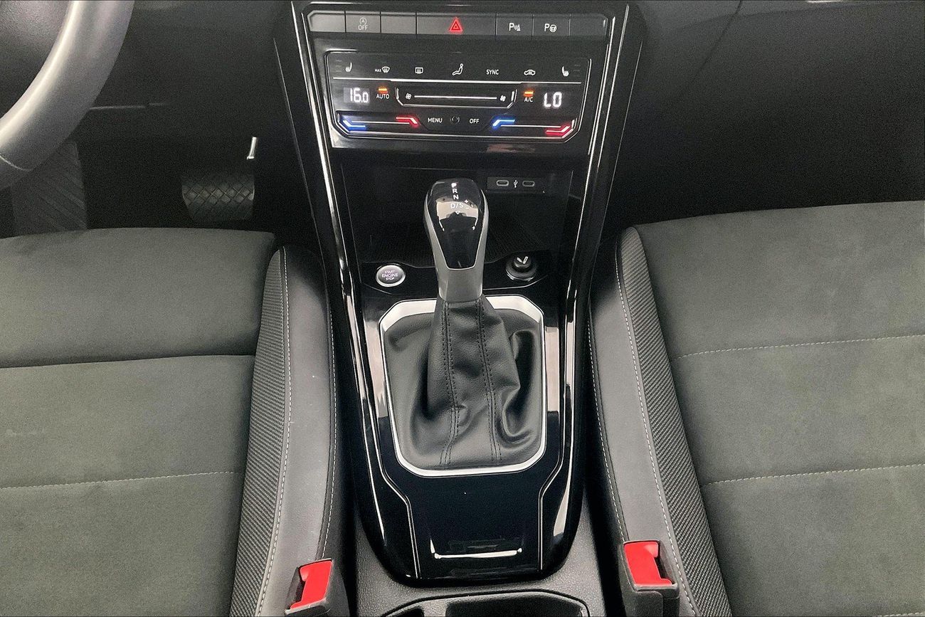 فولكس واجن T ROC Style | شامل الضمان | 0 ﺪﻔﻋﺓ ﺃﻮﻟﻯ