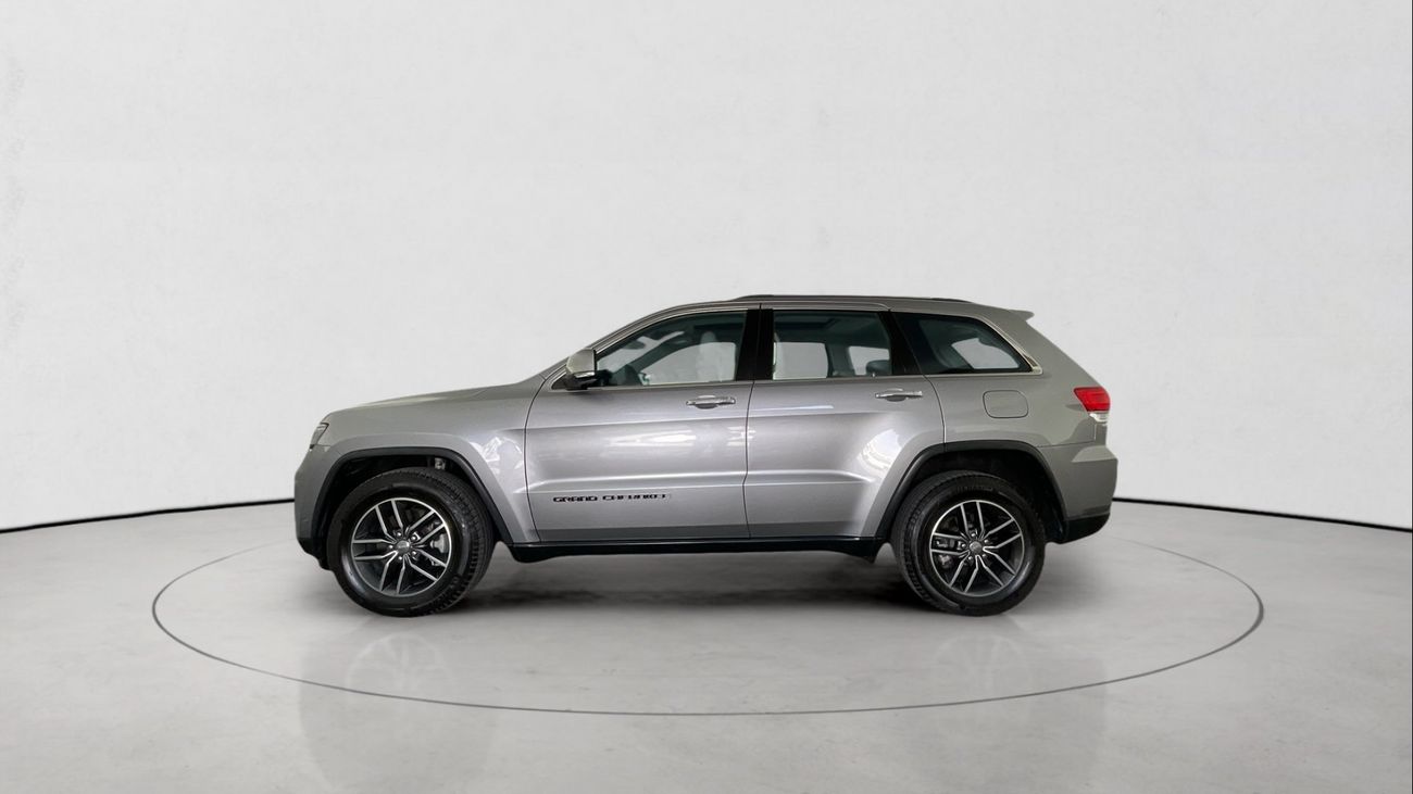 جيب جراند شيروكي Limited | شامل الضمان | 0 ﺪﻔﻋﺓ ﺃﻮﻟﻯ