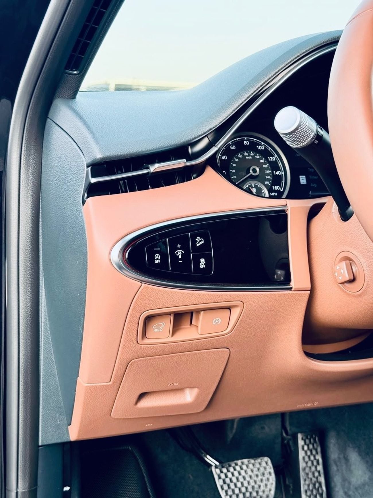 Genesis GV70 PLATINUM LHD