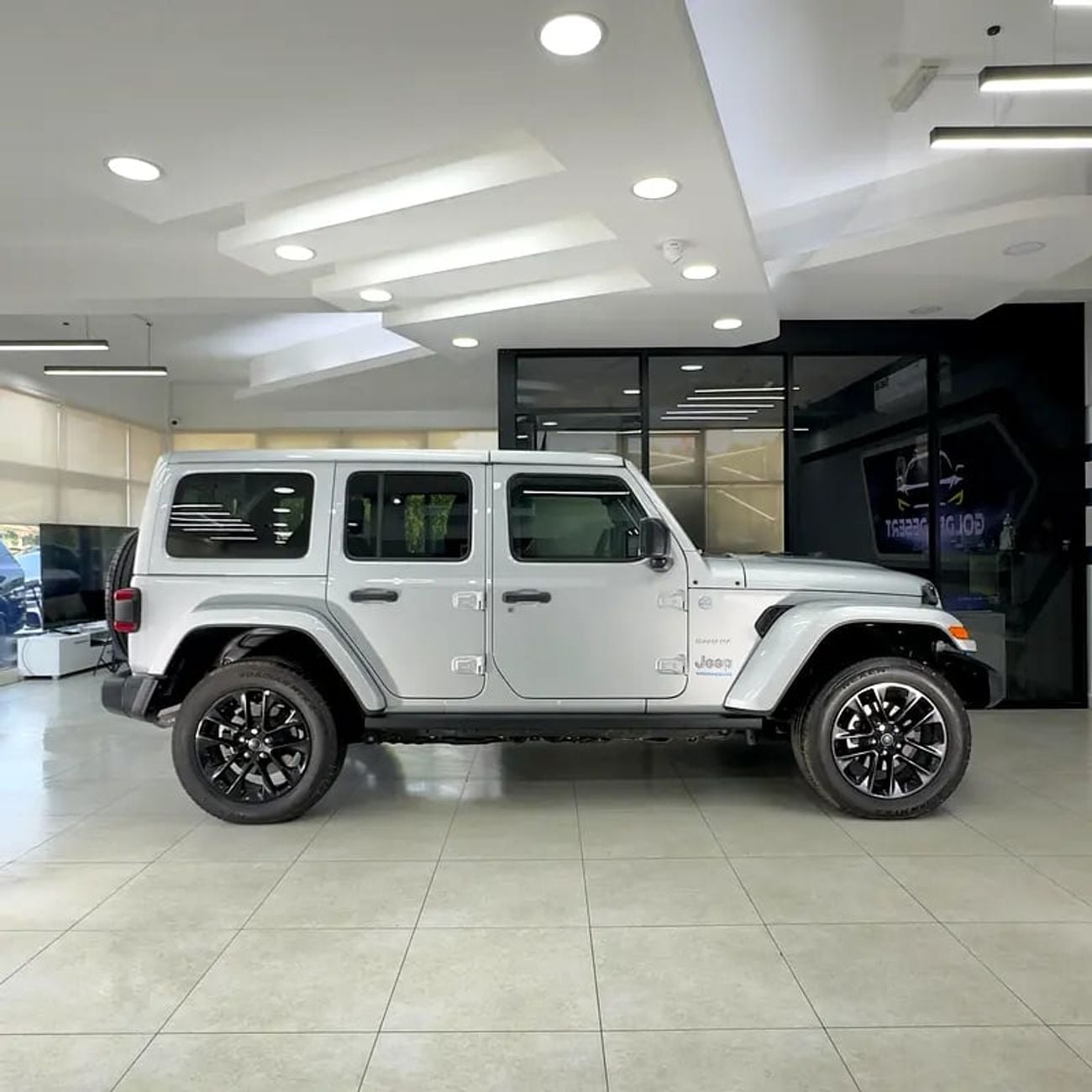 Jeep Wrangler Wrangler SAHARA 4xe - Brand