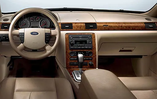 Ford Five Hundred interior - Cockpit