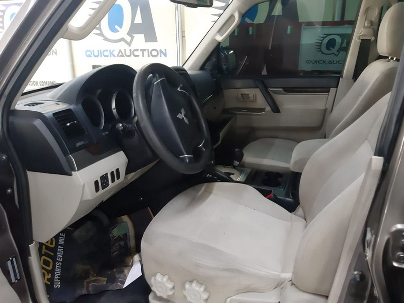 ميتسوبيشي باجيرو 3.8L (LOT#: 1681)