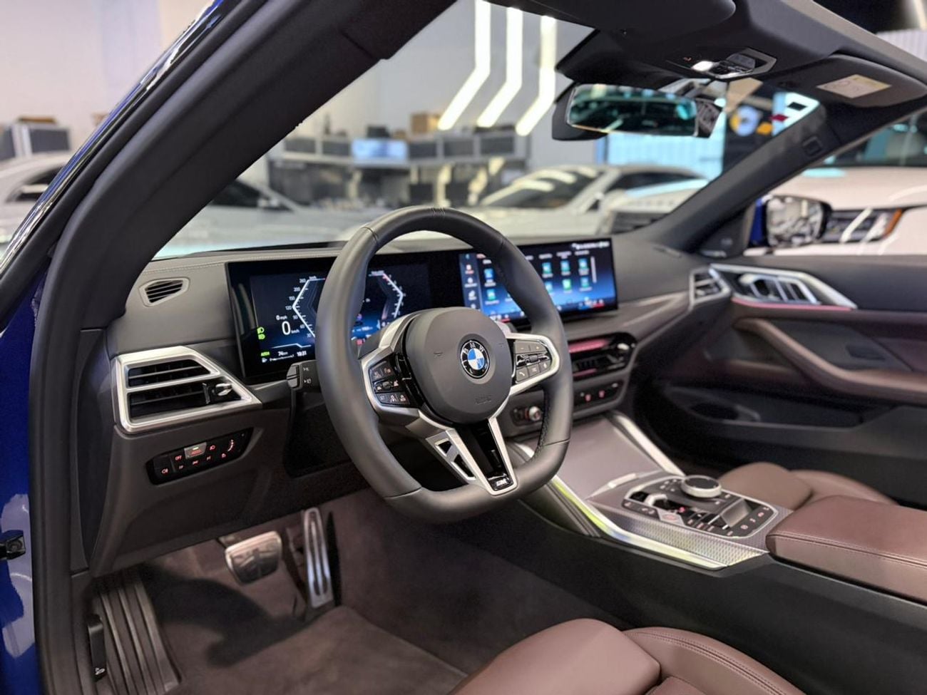 بي أم دبليو 420i 2025 BMW 420i M-Sport Convertible - Brand New - 2 Years Warranty