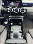 Mercedes-Benz A 35 AMG 4MATIC Hatchback 2022 Mercedes Benz A35 AMG, Dec 2026 Mercedes Warranty + Service Pack, GCC