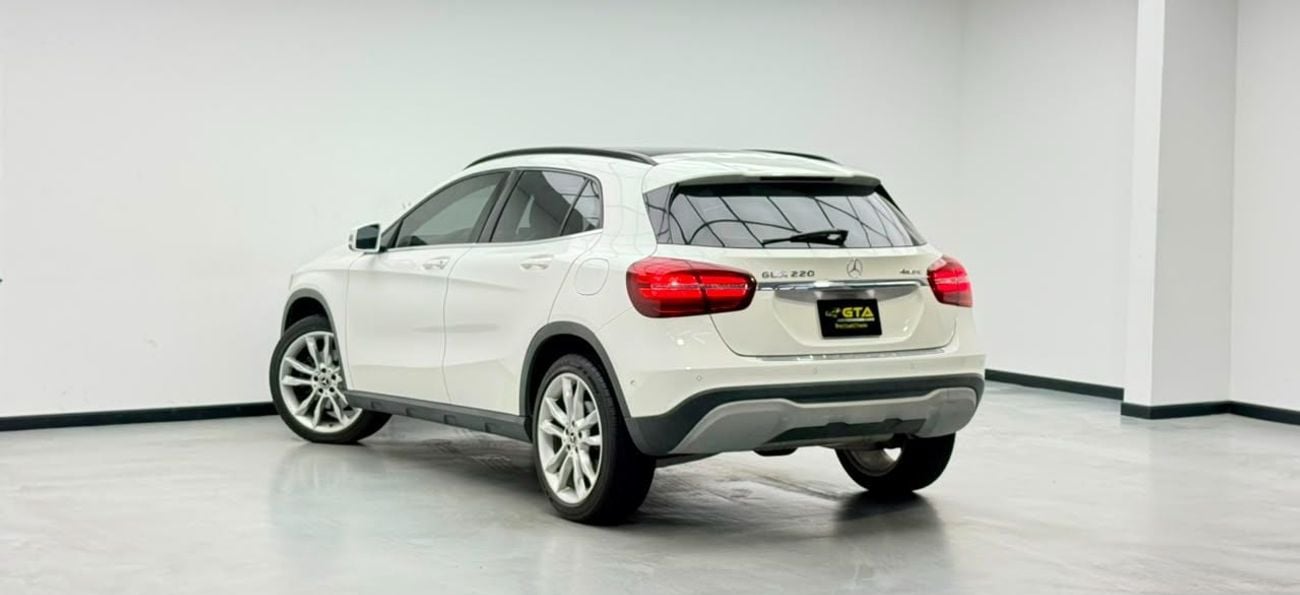 Mercedes Benz GLA220 2018 Mercedes Benz GLA220 4MATIC, Service History, Fully Loaded, Excellent Condition, GCC