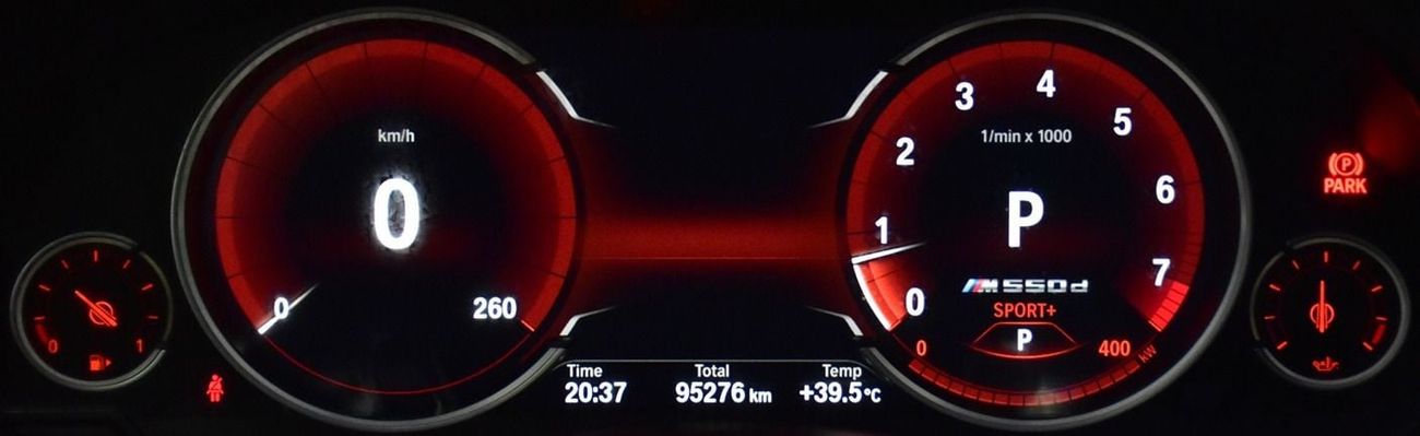 بي أم دبليو 550i EXCELLENT DEAL for our BMW 550i M-Kit ( 2015 Model ) in White Color Japanese Specs