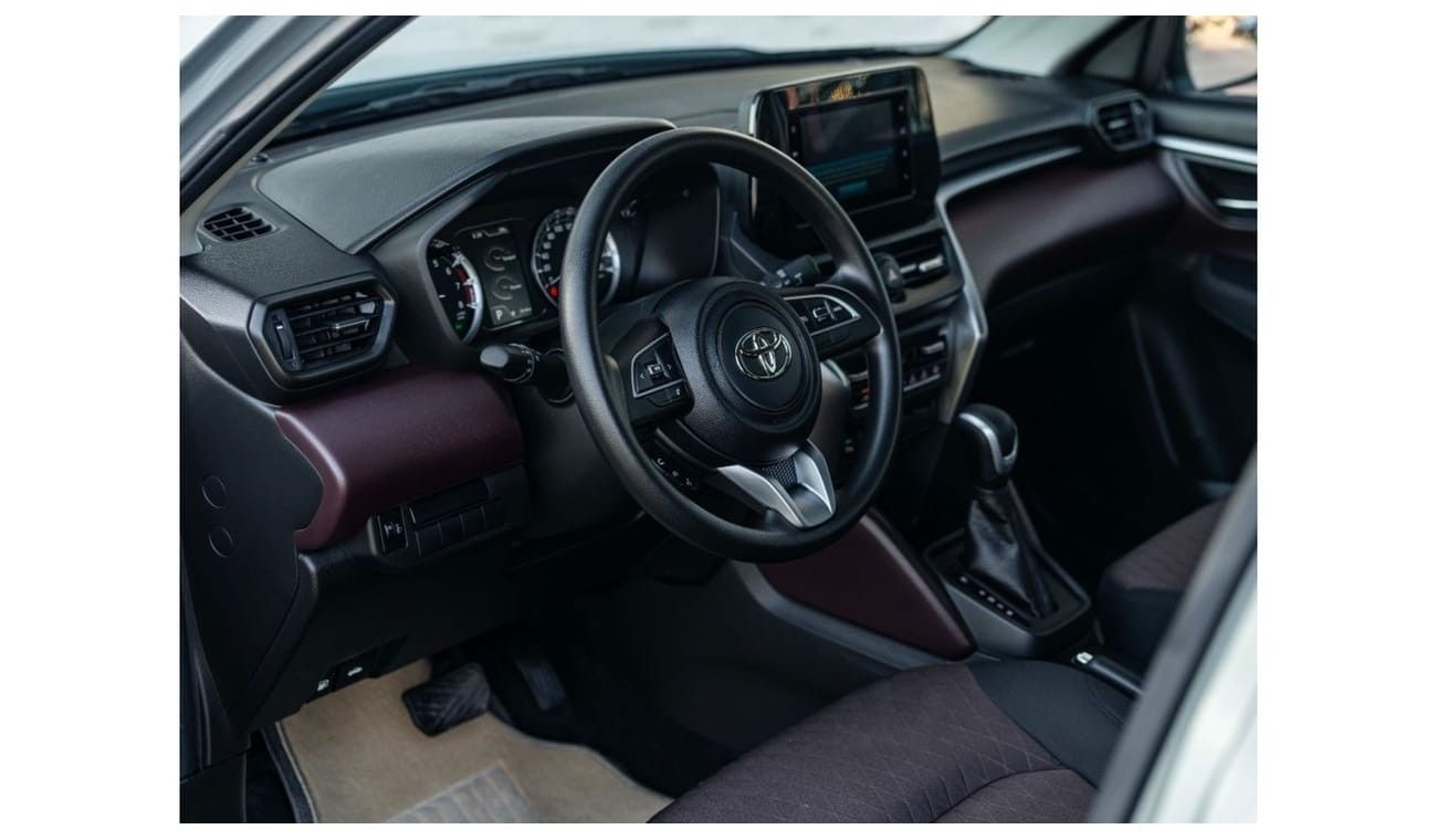 Toyota Urban Cruiser AED 1,258 PM • URBAN CRUISER GL • ONLY 1,000 KMS • OFFICIAL TOYOTA WARRANTY UNTIL 2026