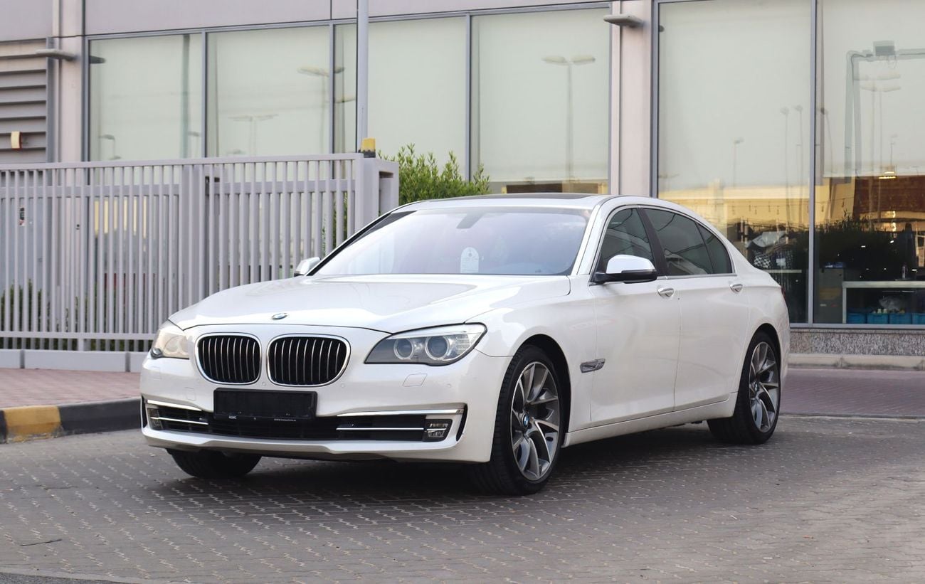 بي أم دبليو 740Li EXECUTIVE