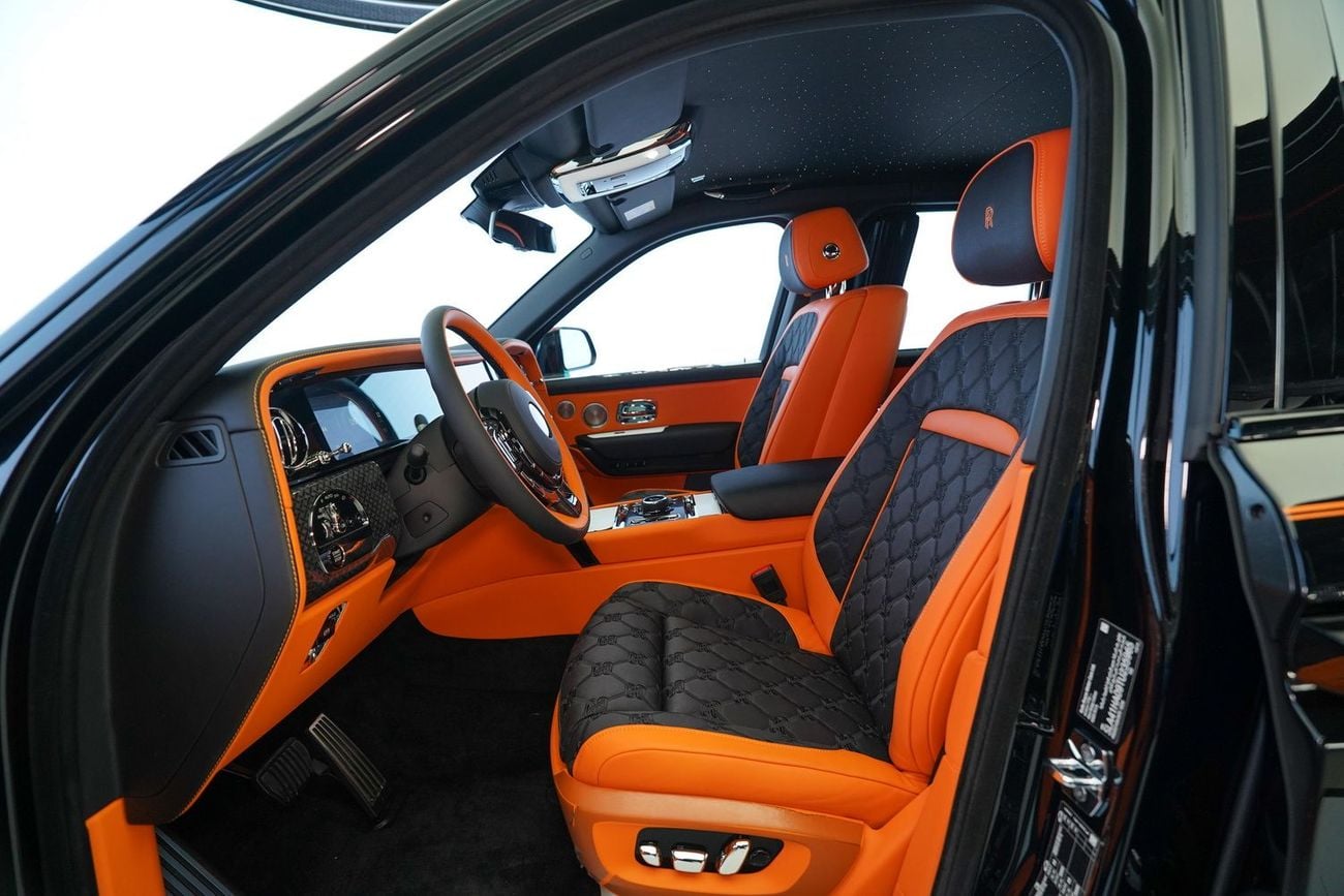 رولز رويس كولينان BLACK BADGE | DUALITY SEATS | CURTAINS