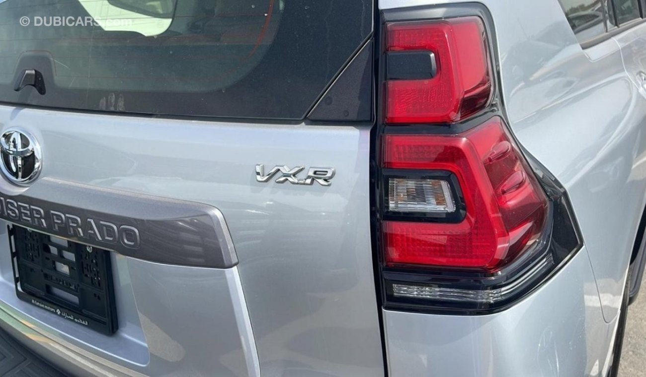 تويوتا برادو VXR VXR VXR TOYOTA PRADO 2022 VXR SILVER