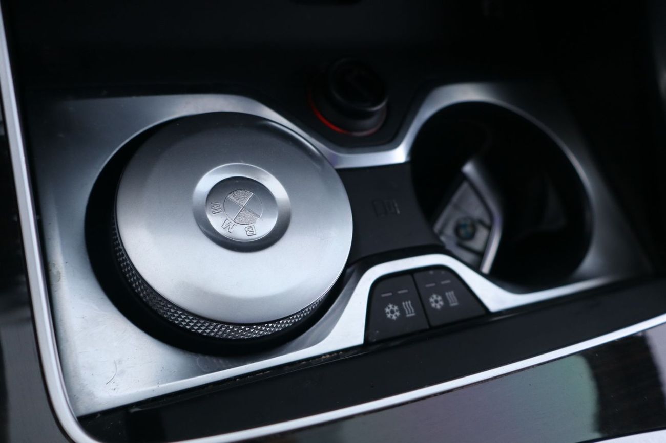 بي أم دبليو X5 40i X 3.0L