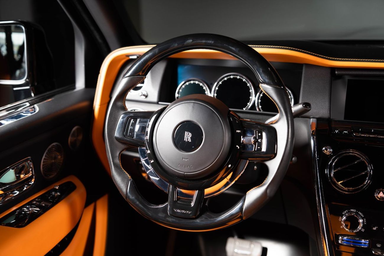 Rolls-Royce Cullinan 2020 - ROLLS ROYCE CULLINAN - MANSORY KIT - TWO TONE INTERIOR - FULLY LOADED - IMMACULATE CAR