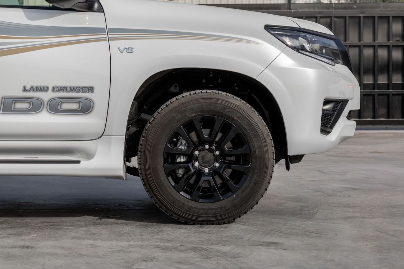 Toyota Prado TXL 4.0L l GCC l Zero Down Payment l AED 2,977 Monthly l Warranty up to 36 Months