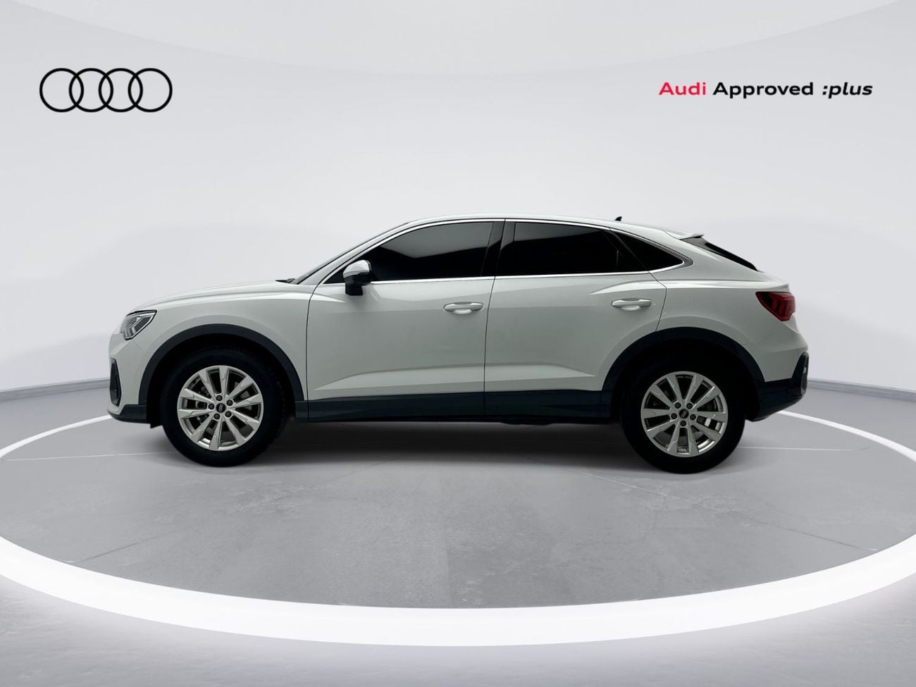 Audi Q3 35 TFSI Advanced 2.0L Q3 Sportback 35 TFSI 150hp (Ref# 75853)