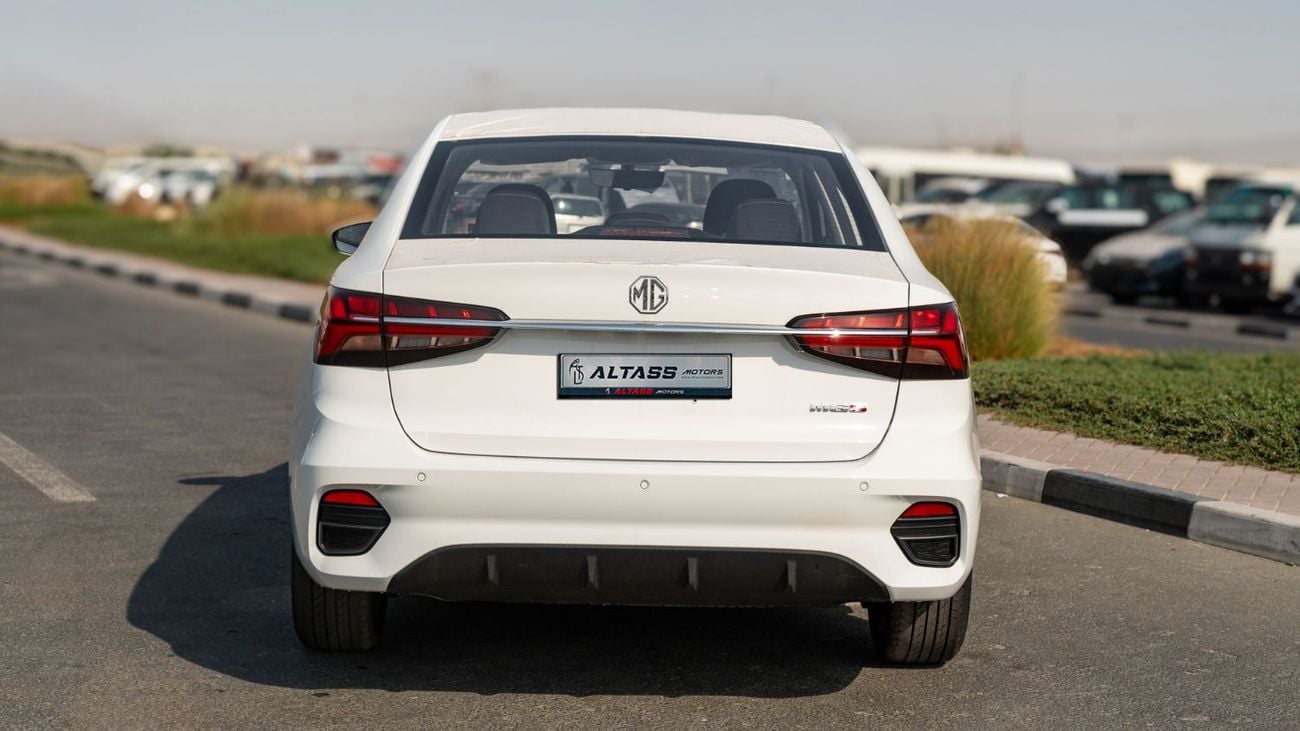 أم جي 5 2026 | MG5 1.5L AT STD 2WD