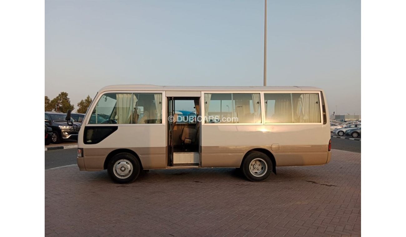 Toyota Coaster TOYOTA COASTER BUS RIGHT HAND DRIVE(PM04181)