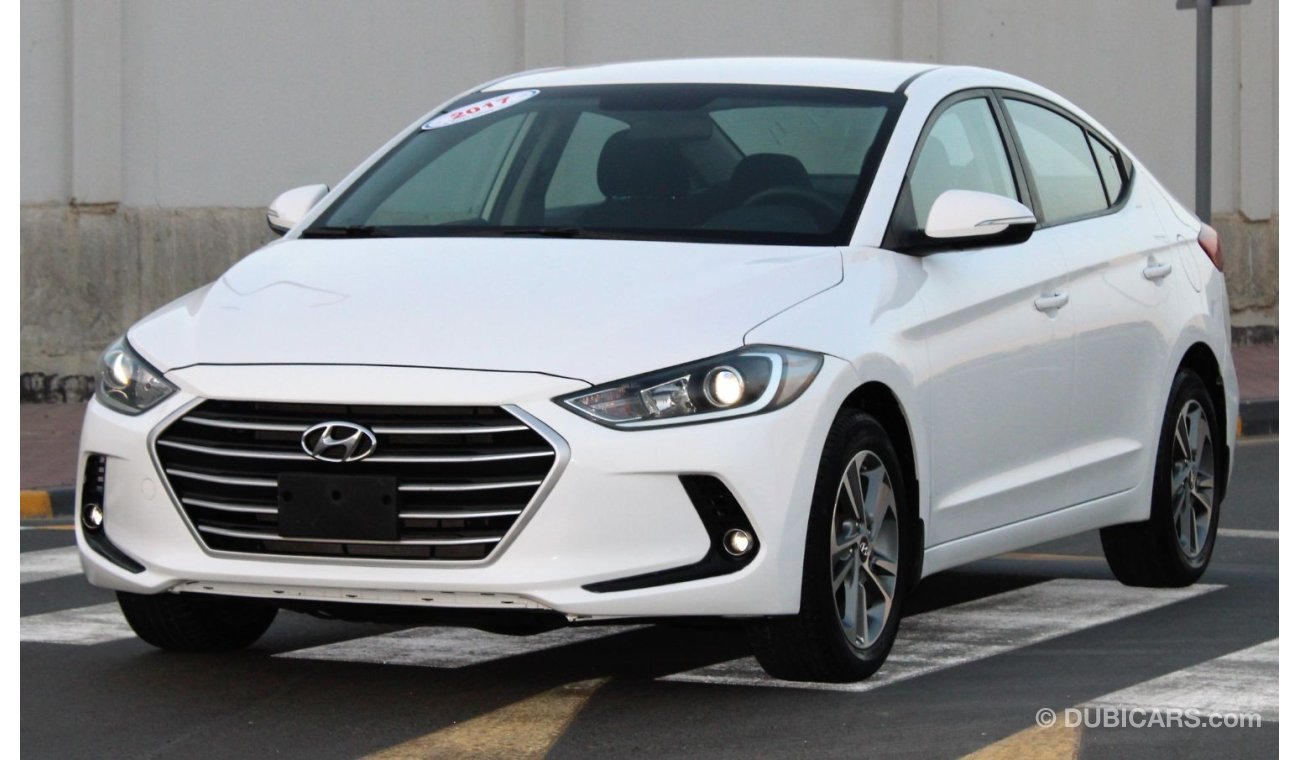 Hyundai Elantra Hyundai Elantra 2017 GCC in excellent condition without accidents, very clean from inside and outsid