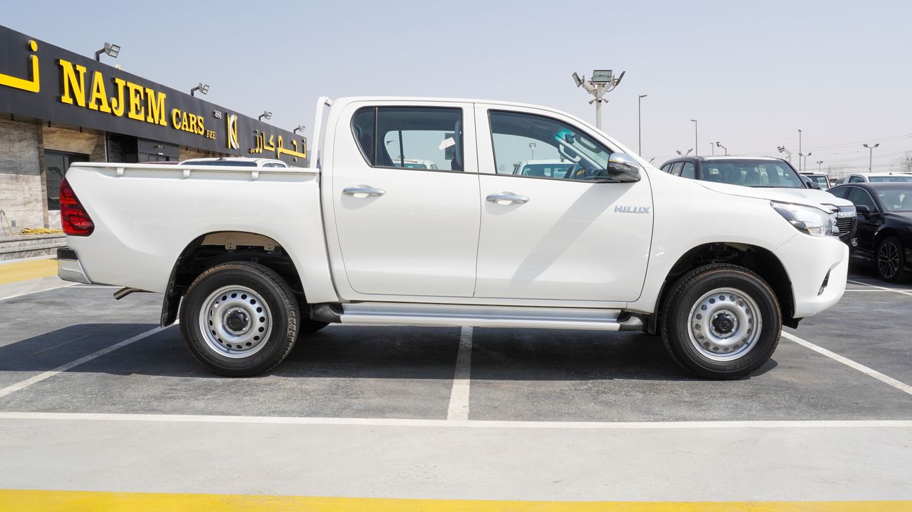 Toyota Hilux DLX 2.7 L