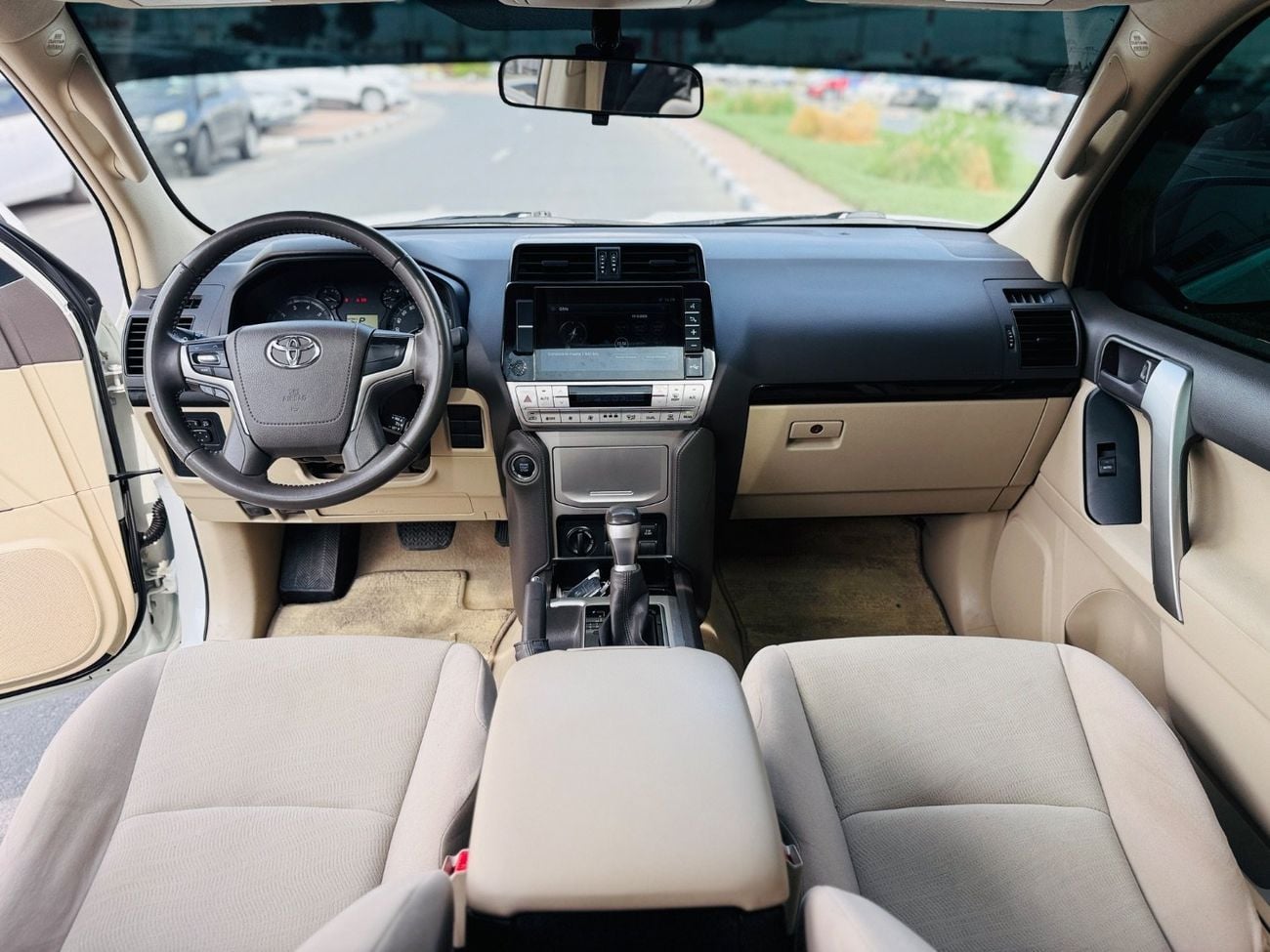 تويوتا برادو Toyota Prado Model 2022 fuel petrol cylinder 6 colour white Gear Automatic