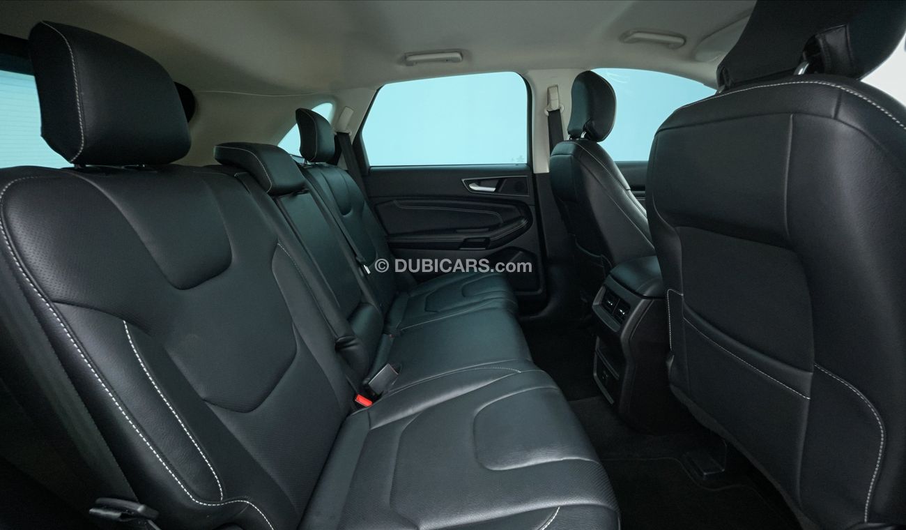 Ford Edge SE Ecoboost AWD 2000