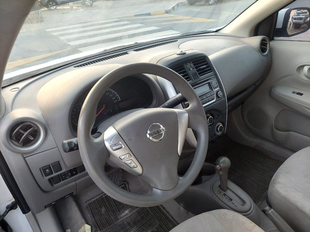 نيسان صني 1.5L PETROL AUTOMATIC TRANSMISSION