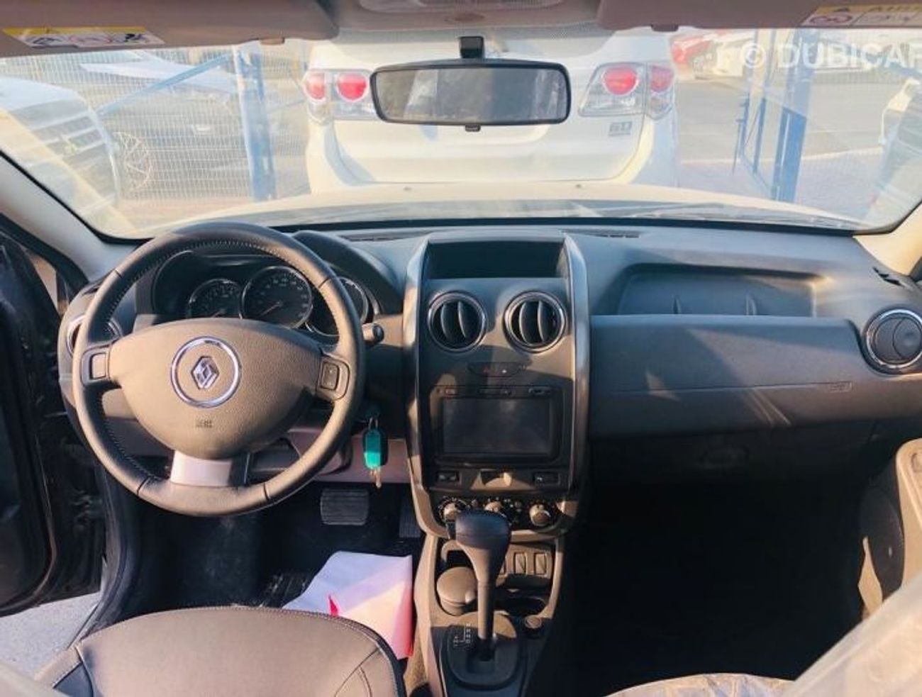 رينو داستر Duster FULL OPTION - 2.0L LEATHER SEATS + DVD + REAR CAMERA + MP3 INTERFACE (Export only)