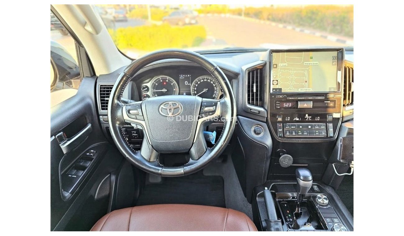 Toyota Land Cruiser GXR GT GRAND TOURING GXR V8 2020 GCC UNDER WARRANTY