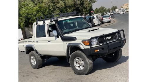 Toyota Land Cruiser Pick Up