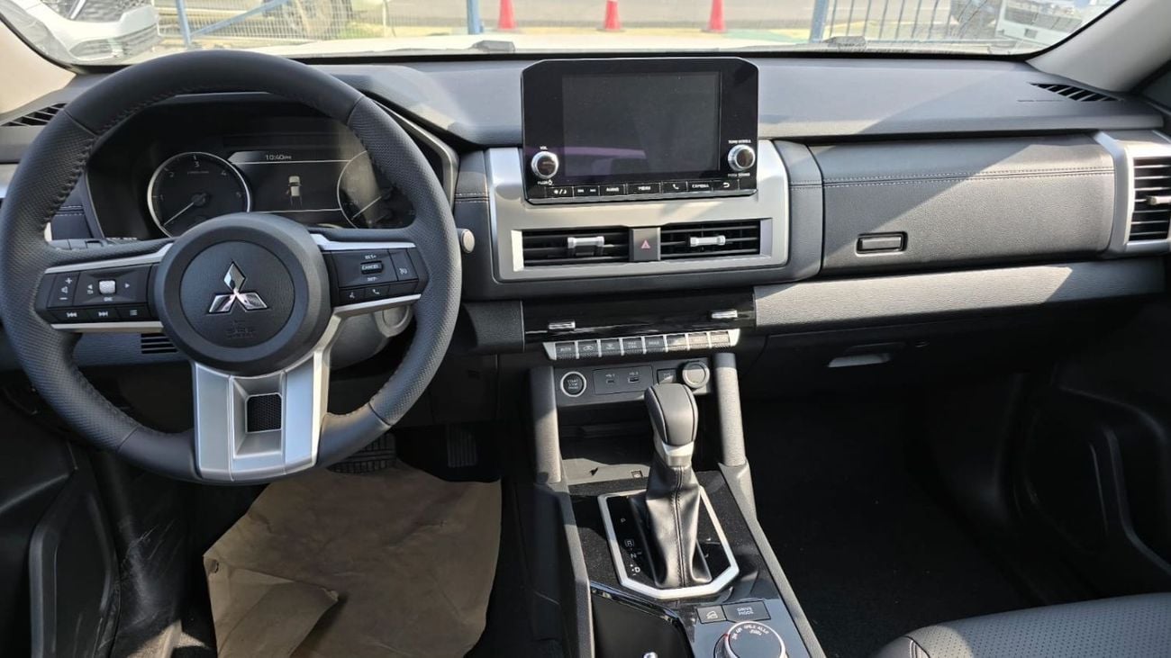 ميتسوبيشي L200 GL 2.5L Double Cab Utility 4WD