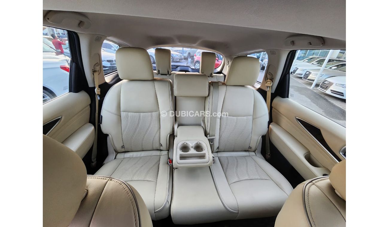 Infiniti QX60 Infiniti QX60_Gcc_2018_Excellent_Condition _Full option