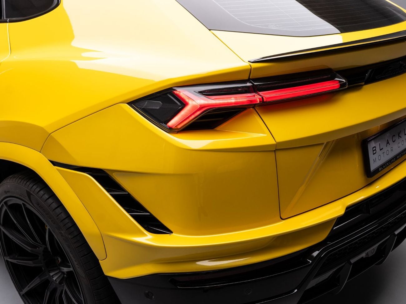 Lamborghini Urus BUY NOW, PAY 2027 | THE BLACKLINE STANDARD | June 2027 Warranty GCC, Low KM's